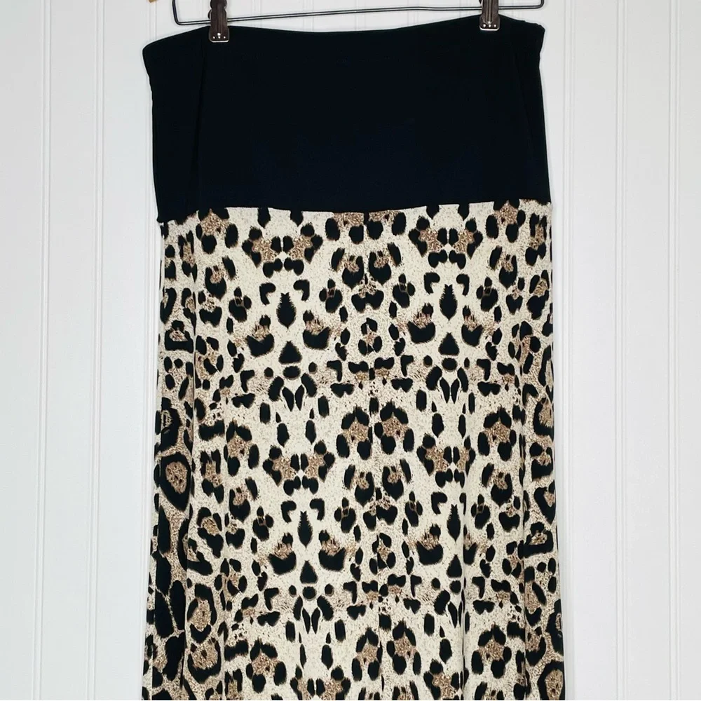 Roz&Ali Leopard Animal Print Maxi Skirt - Picture 5 of 7